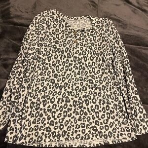 SHEIN Black and White Leopard Print Blouse